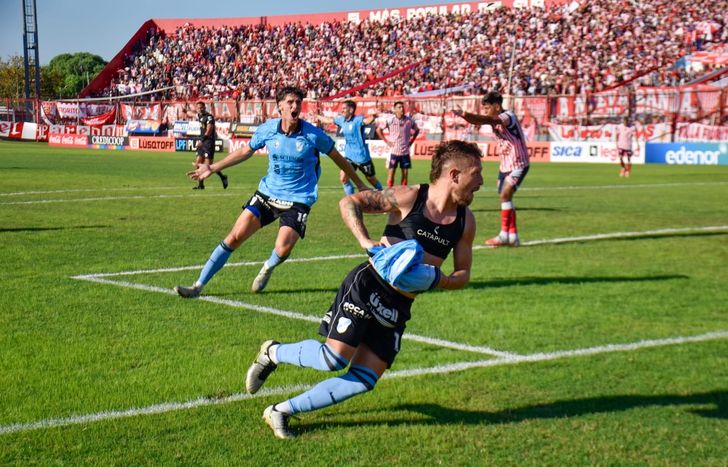 El gran triunfo de Temperley sobre Los Andes en el Eduardo Gallardón.