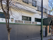 Sigue el escándalo en el Colegio Modelo Lomas.