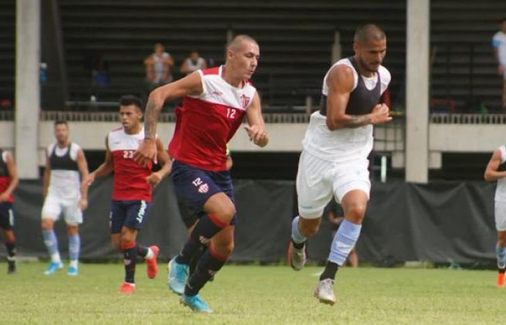 Temperley fue claramente superior a Talleres en los amistosos.