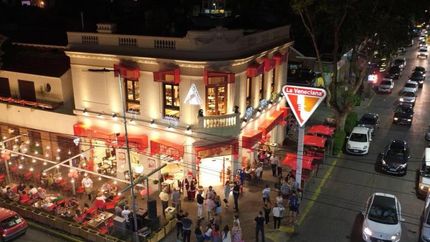 La Veneciana participa con todas sus sucursales.