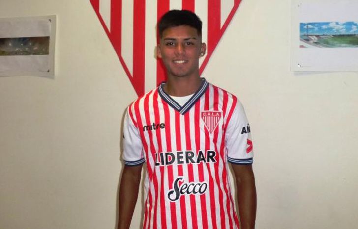Maidana es enganche y tiene 19 años.