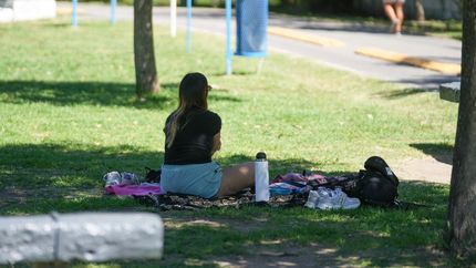 El finde que viene arranca el otoño, pero el calor no se quiere ir de Lomas.