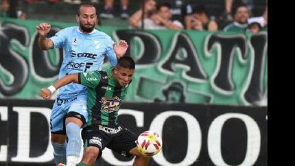 El uruguayo sumó minutos, aportó dos goles y se encamina a la titularidad en el Gasolero. El uruguayo sumó minutos, aportó dos goles y se encamina a la titularidad en el Gasolero.