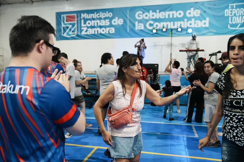 Se bailó y disfrutó al ritmo de shows en vivo. 