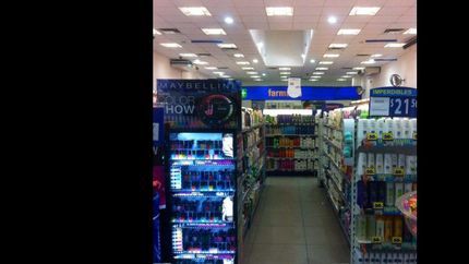 procesaron a un exfuncionario de macri por proteger a farmacity