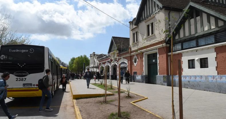 Sassone resumi&oacute; su impresi&oacute;n con una frase: "Banfield poni&eacute;ndose la 10 en inclusi&oacute;n".