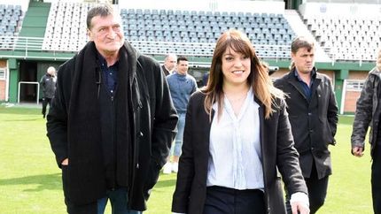 desde otro sector, falcioni seguira apoyando a banfield