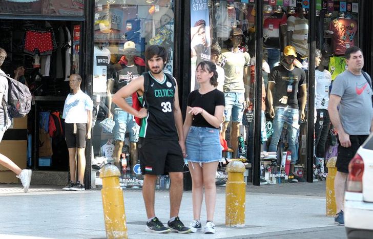 El cielo arrancará despejado y de a poco se suman las nubes.