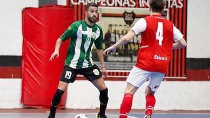El Taladro cayó a manos del Rojo en la Primera A. El Taladro cayó a manos del Rojo en la Primera A.