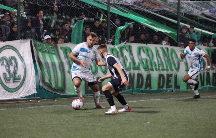El Porvenir empató y bajó a Excursio de la punta.