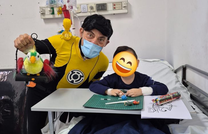 Llevaron regalos para más de 30 chicos.
