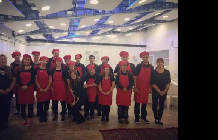 en el taller trabajaban alrededor de 60 personas.