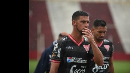 los andes busca retener a maxi garcia y martinez