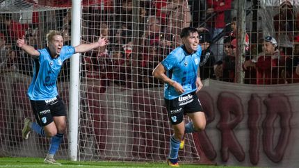 Facundo Krüger, clave en el triunfazo de Temperley en Tucumán.