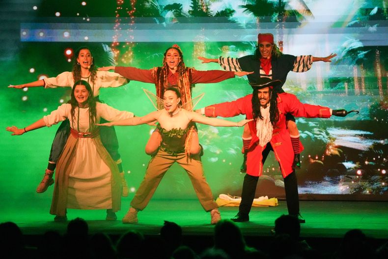 El Teatro del Municipio tendrá 4 funciones por día.
