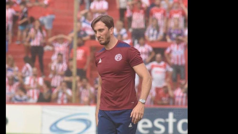 Nosotros tuvimos una tarde muy mala, en todo sentido”, expresó el DT