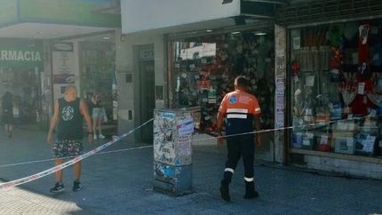 El siniestro ocurrió en la peatonal Laprida y Acevedo. El siniestro ocurrió en la peatonal Laprida y Acevedo.