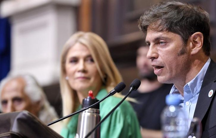 Kicillof, junto a Magario, en la apertura de sesiones del año pasado.