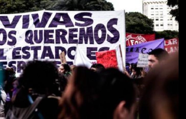 En un 40% de los casos, el femicida era pareja de la víctima.