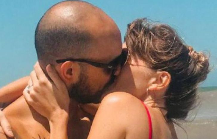 El pedido de casamiento de Abel Pintos a Mora Calabrese.