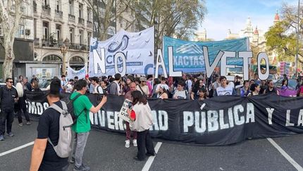 docentes de todo el pais paran este martes: que reclaman