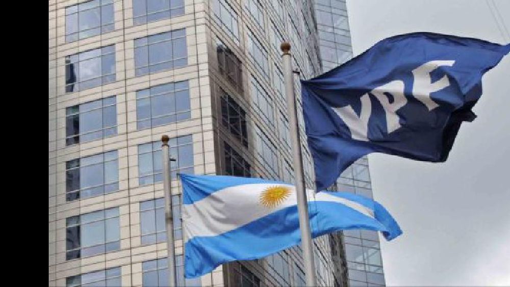 Un alivio para el país en la demanda de un fondo buitre por la estatización de YPF