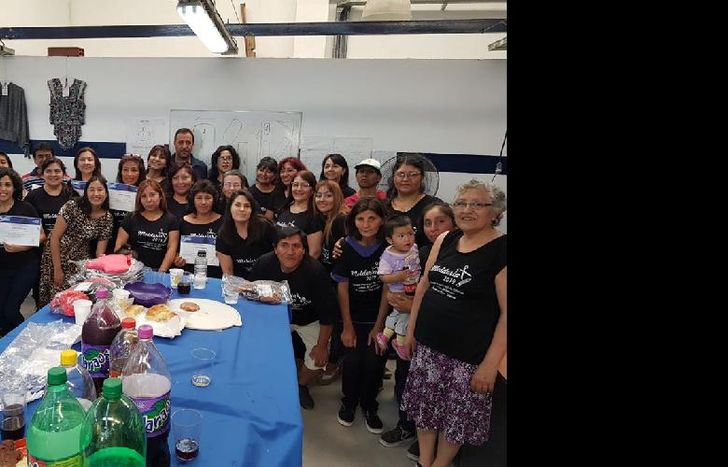 vecinos y funcionarios participaron del encuentro en el espacio de la calle newton.