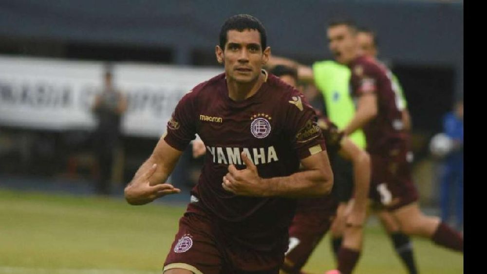 Pepe, campeón en 2007 y 2015 con la camiseta de Lanús, fue clave en la Libertadores 2017.