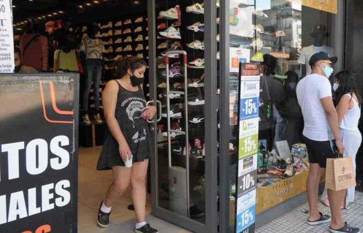 Dos nuevos fallecimientos y 115 pacientes recuperados en Lomas.