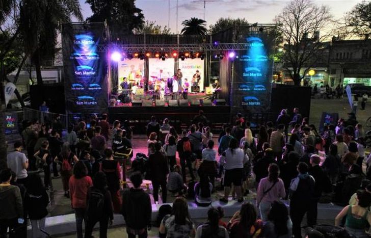 Habrá 100% de aforo para espectáculos al aire libre en Provincia.