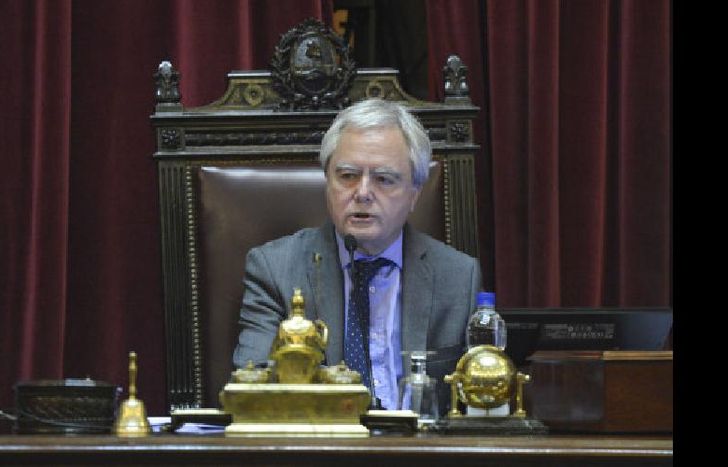 zzzznacp2 NOTICIAS ARGENTINAS BAIRES FEBRERO 23 Vista del Senado de la Nacion donde se tratan los pliegos de los doce embajadores extraordinarios y plenipotenciarios de origen politico y el de la UNESCO propuestos por el poder ejecutivo, en el Congreso Nacional. FOTO NA Luciano Ingaramo / Prensa Senado zzzz