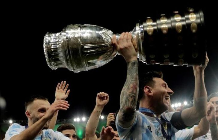 El capitán y la Copa.