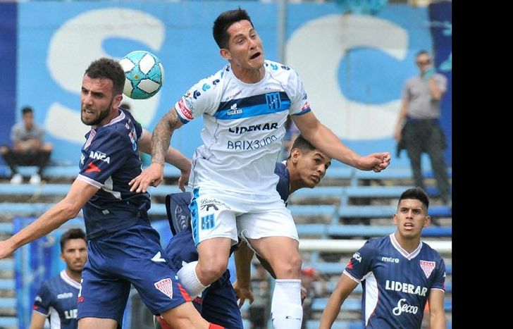 Spinaci se fue tras seis meses vistiendo la camiseta del Milrayitas.
