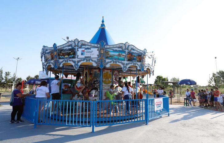 La renovación del Parque Santa Catalina incluyó un nuevo carrousel gratuito.