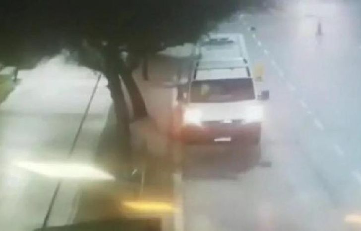 las cámaras de la ciudad captaron el trágico momento.