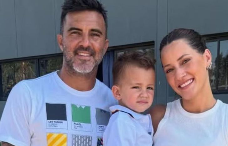 Fabian Cubero y Mica Viciconte con Luca.