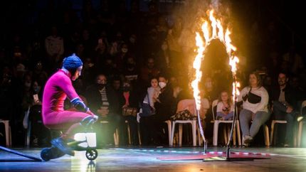 La productora busca ayudar a artistas a vivir del circo.