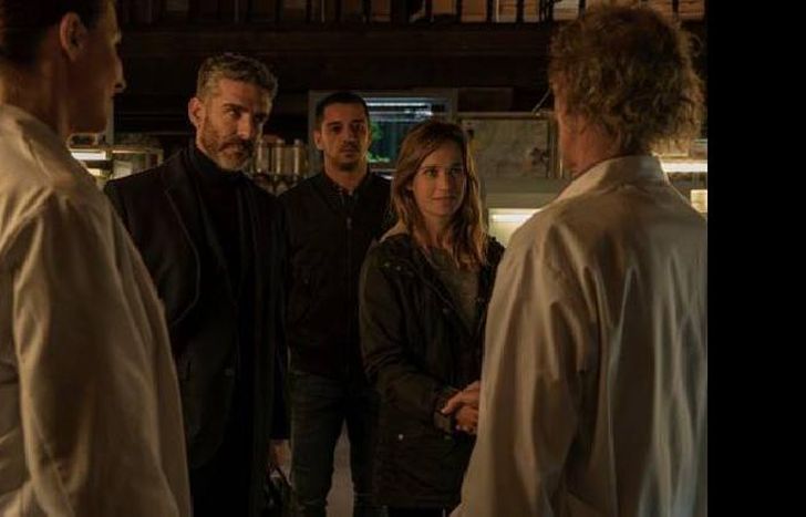 BASADA EN LAS NOVELAS DE DOLORES REDONDO.