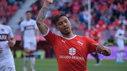 Lanús va por Domingo Blanco. Parece difícil.