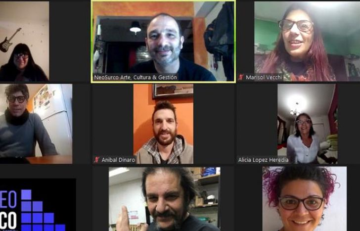 Los ocho integrantes.