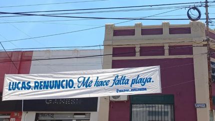 Se reveló a qué hace alusión dicho cartel.
