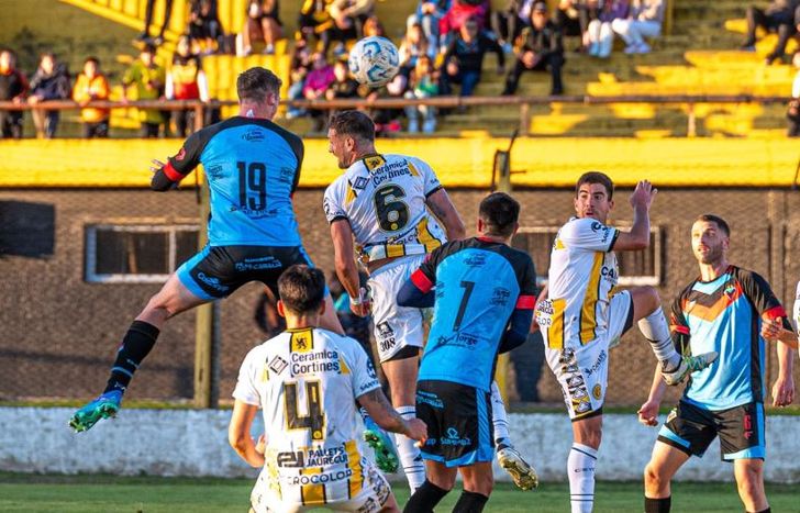 Brandon López le dio el empate final a Brown en Jauregui.