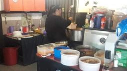 En plena cocción de los alimentos.