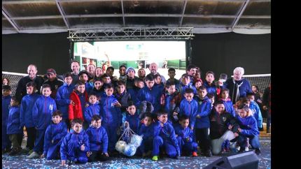 lomas: entregaron bicicletas y kits deportivos a miles de chicos