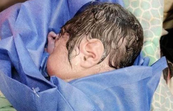 Valentín nació en plena Nochebuena en un módulo policial.