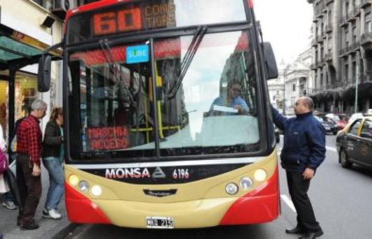 Menos recorridos en una de las líneas más utilizadas por miles de usuarios.