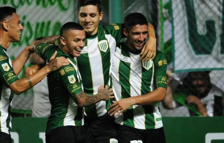 Medios de Uruguay que el atacante fue pedido por el DT Ricardo Zielinskly.