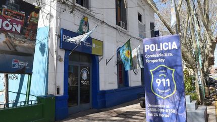 Los vecinos pueden contactarse de manera directo con la Comisaría de Temperley.
