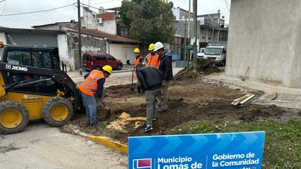 Lomas: construyen veredas y desagües para mejorar la infraestructura urbana. Lomas: construyen veredas y desagües para mejorar la infraestructura urbana.
