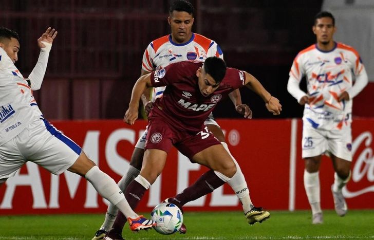 Conmebol le abrió un expediente a Lanús.